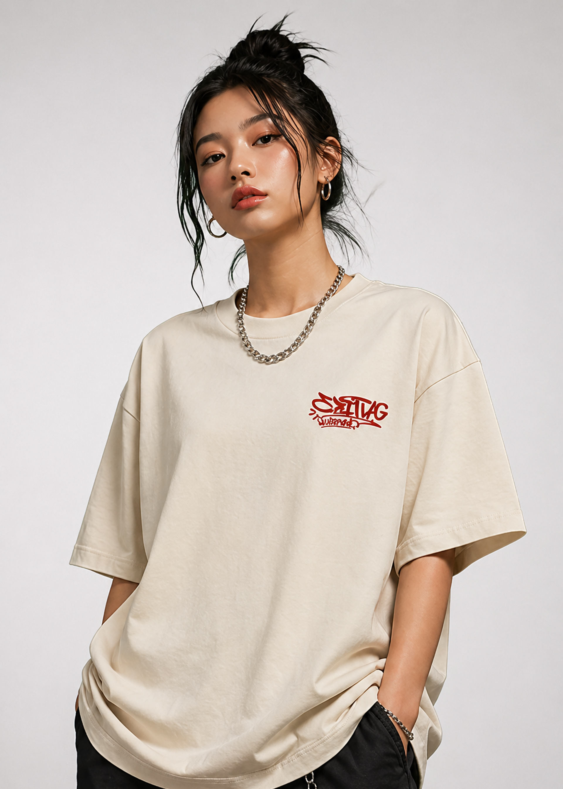 Kit com 2x Camisetas Oversized Drop "Has Been Planted" (1x Off White e 1x Preta)